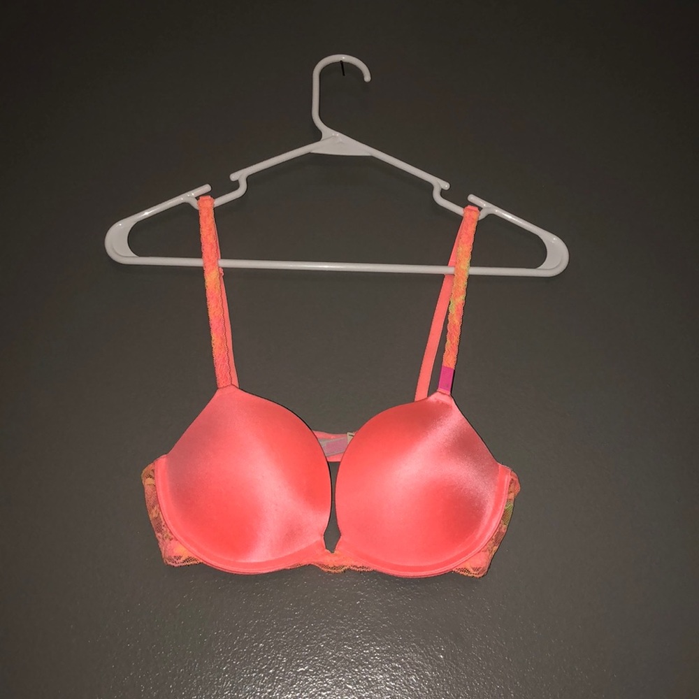 PINK Victoria’s Secret Bra